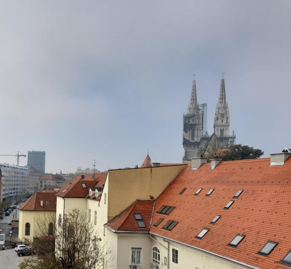 La Dolce Vita Zagreb, Centrally Located & Spacious Apartment Bagian luar foto